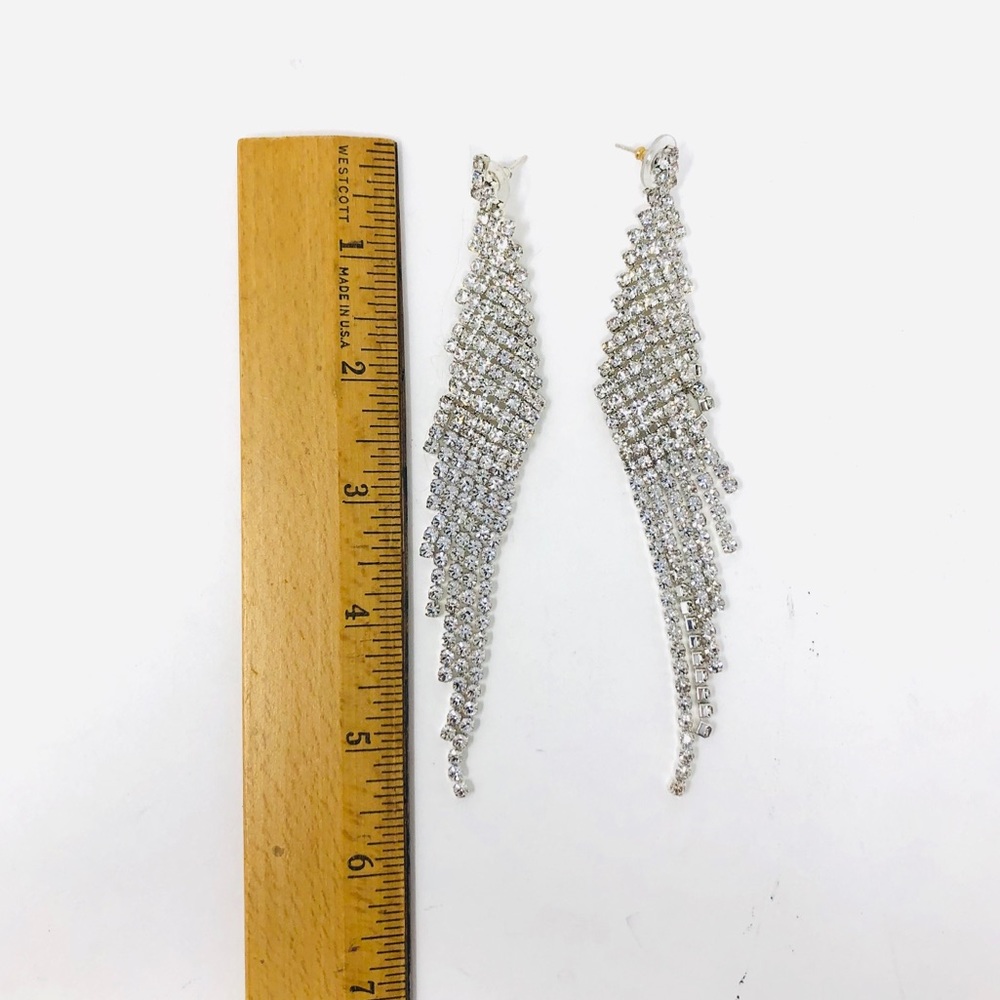 Rhinestone bib necklace & earrings set - Picture 14 of 16